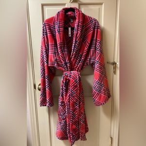 NWT Victoria’s Secret robe XL/XXL